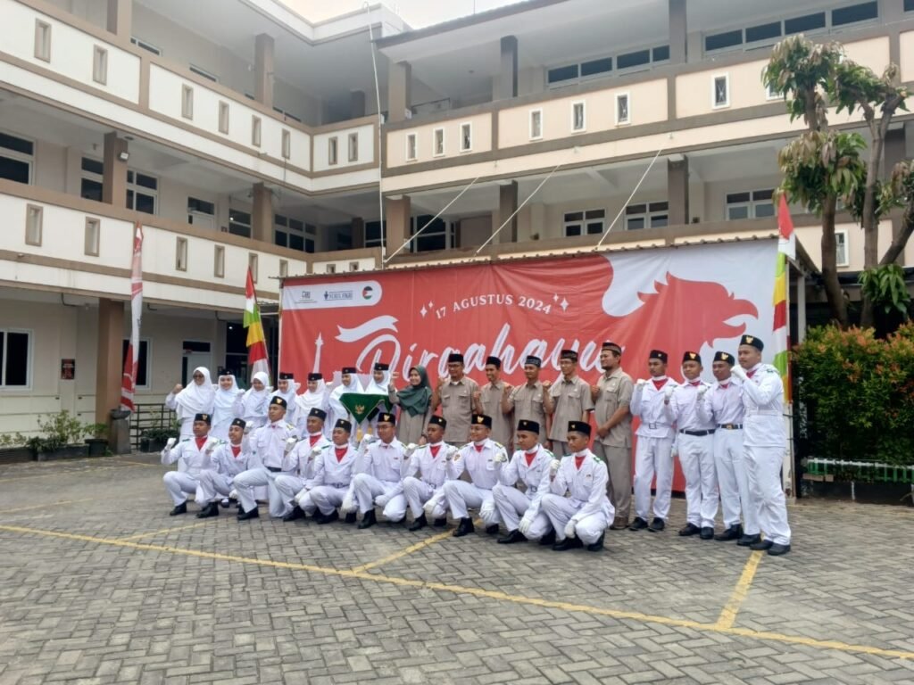 UPACARA DAN LOMBA MEMPERINGATI HUT RI KE 79