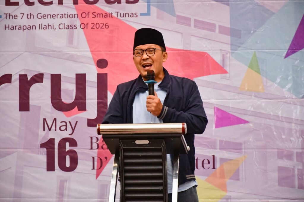 Rayakan Kelulusan Angkatan ke-7 “Eterious”, SMAIT Tunas Harapan Ilahi Gelar Haflah Takhorruj Penuh Makna
